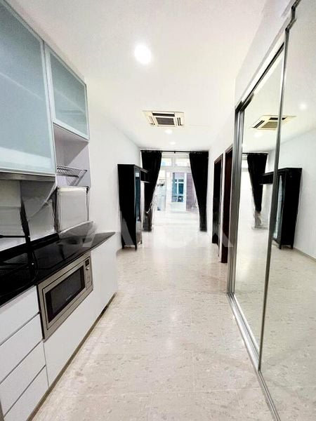 SUITES @ PAYA LEBAR 2