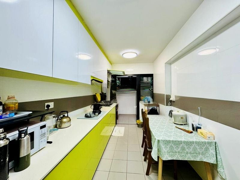 CHOA CHU KANG AVE 1 8