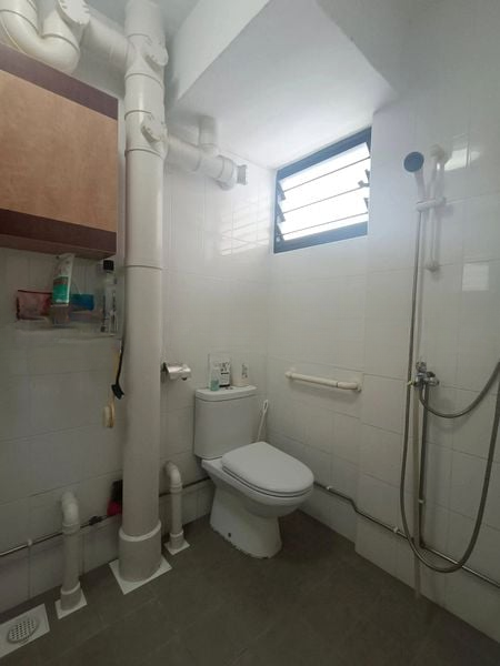 ANG MO KIO AVE 10 10