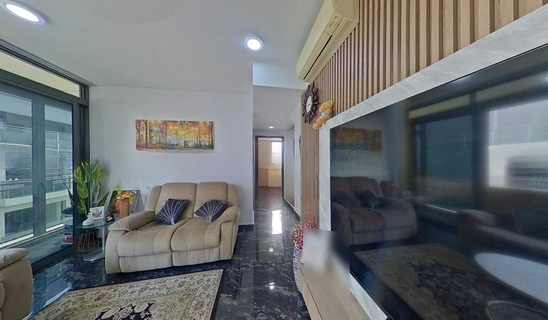 THE MILTONIA RESIDENCES 13