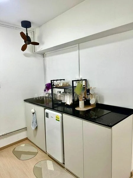 PEOPLE'S PARK COMPLEX 9