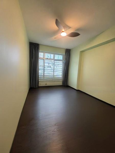 UPP SERANGOON CRES 8