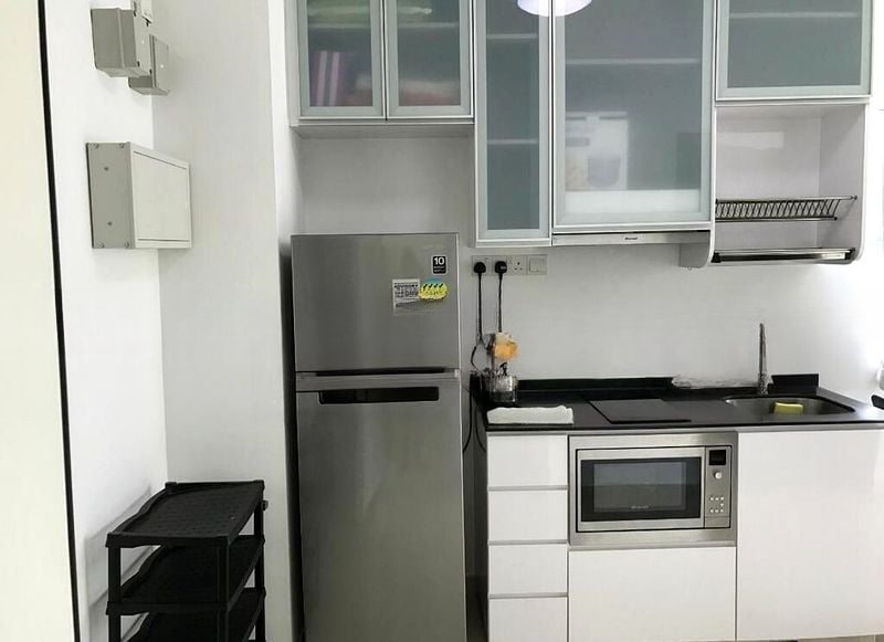 SUITES @ PAYA LEBAR 4