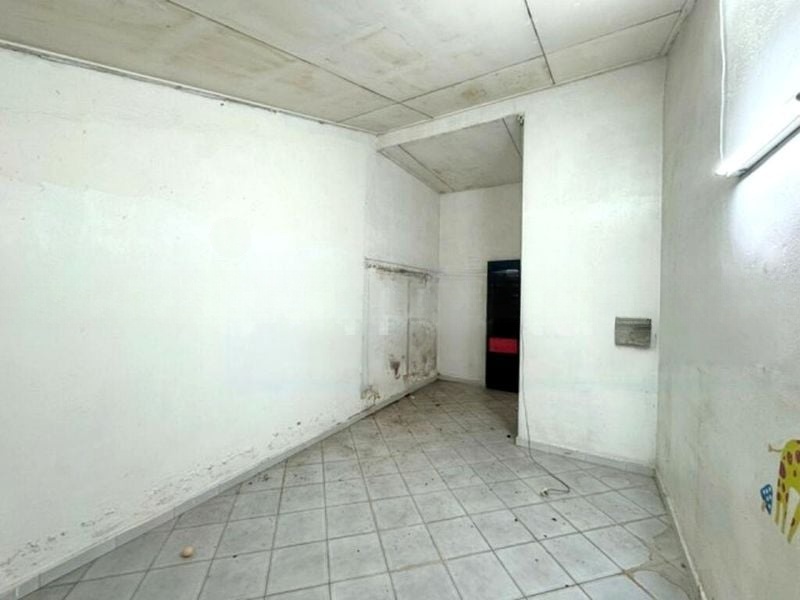 SEMBAWANG HILLS ESTATE 4