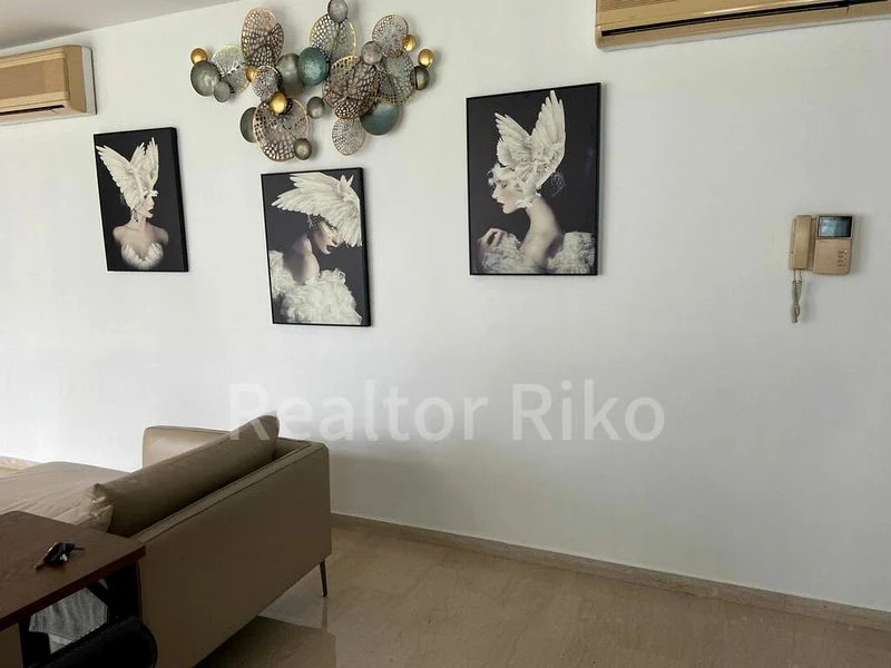 BALLOTA PARK CONDOMINIUM 8