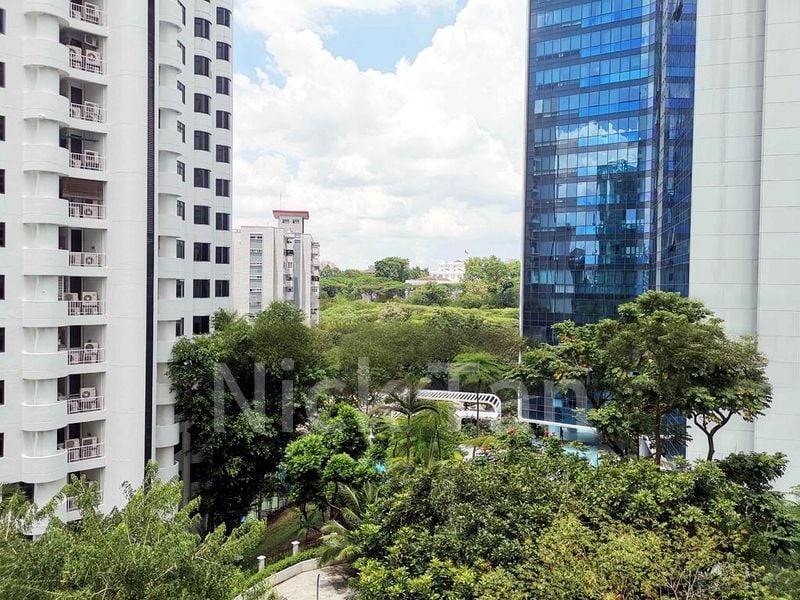 CAIRNHILL RESIDENCES 8