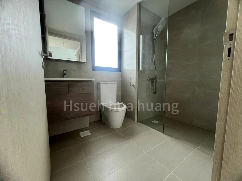 TREASURE AT TAMPINES 4