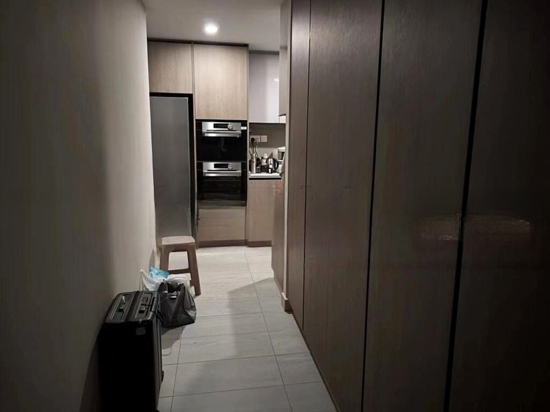 AVENUE SOUTH RESIDENCE 13