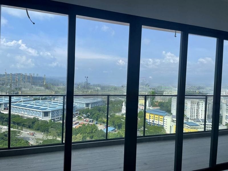 AVENUE SOUTH RESIDENCE 9