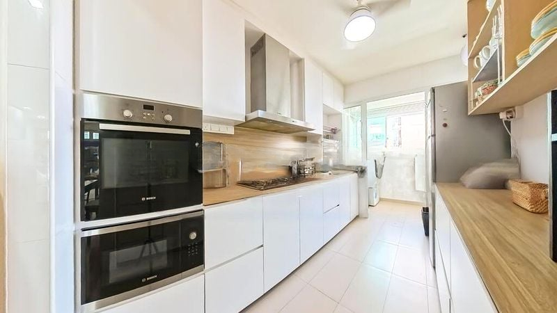 BT BATOK WEST AVE 6 10