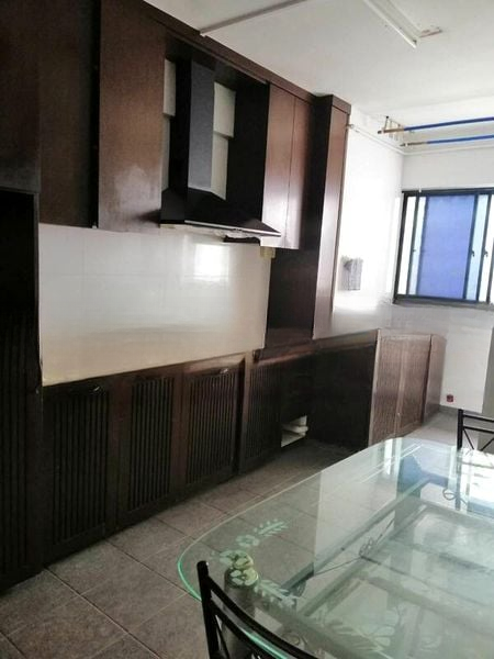 GEYLANG EAST AVE 1 4