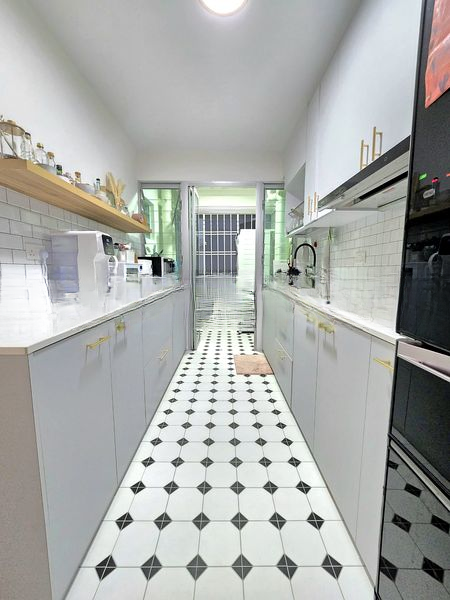 UPP SERANGOON CRES 4