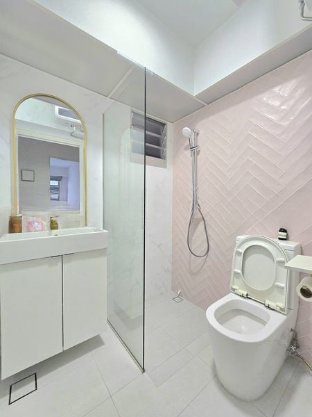 UPP SERANGOON CRES 8