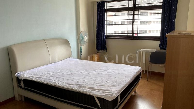 WELLINGTON CIRCLE 11