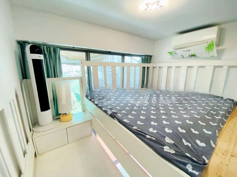 KINGSFORD . HILLVIEW PEAK 9