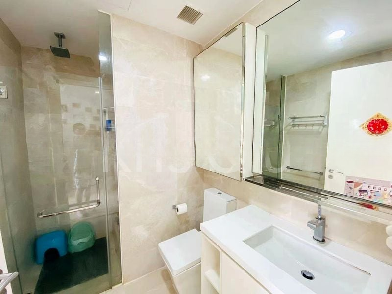 KINGSFORD . HILLVIEW PEAK 2