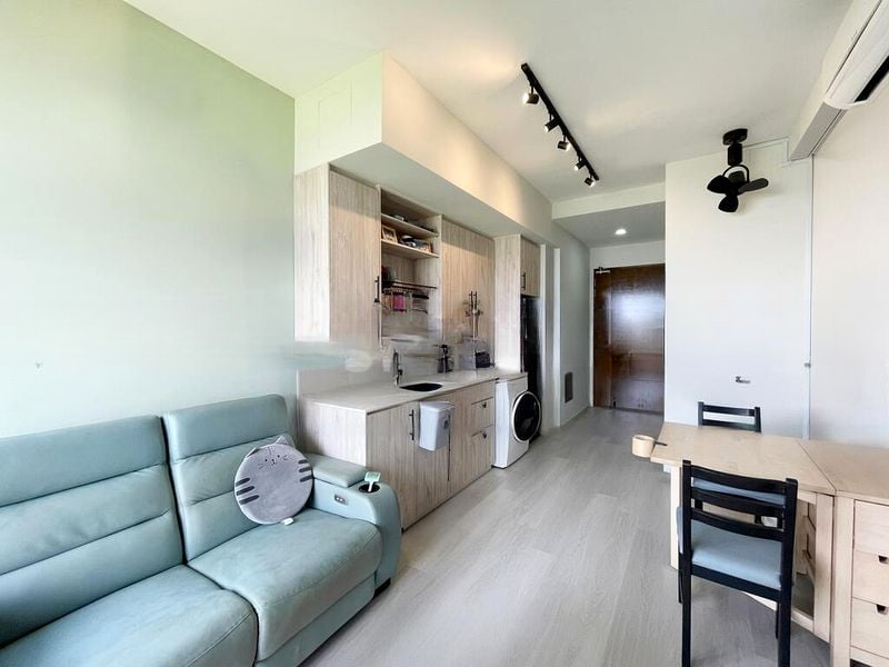 FORESQUE RESIDENCES 6