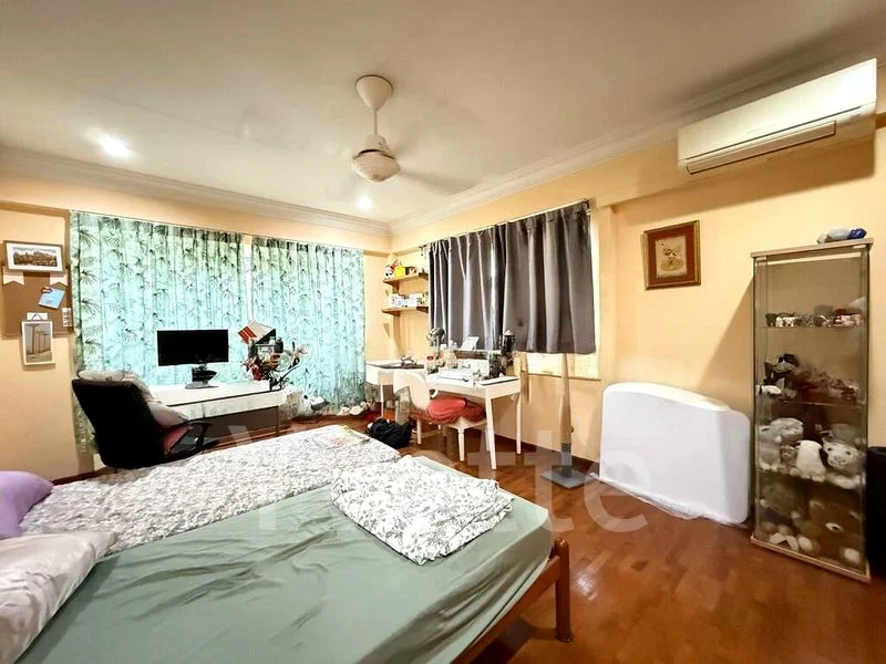 KENSINGTON PARK CONDOMINIUM 10