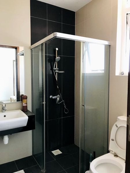 EASTWOOD REGENCY 4