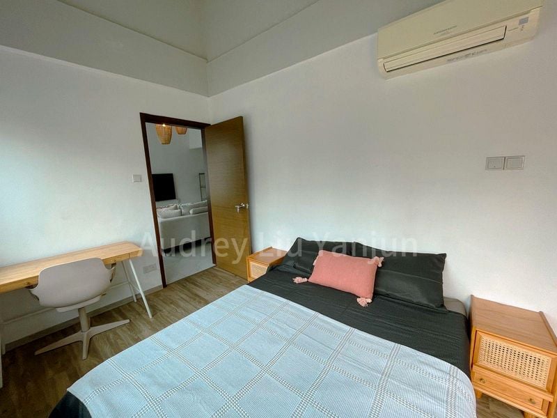 HOLLAND HILL LODGE 4