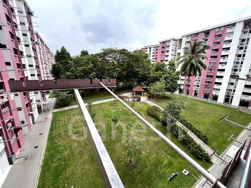 ANG MO KIO AVE 4 2