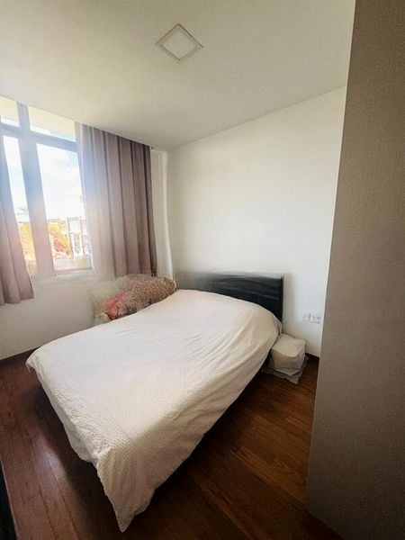 THE BENTLY RESIDENCES@KOVAN 5
