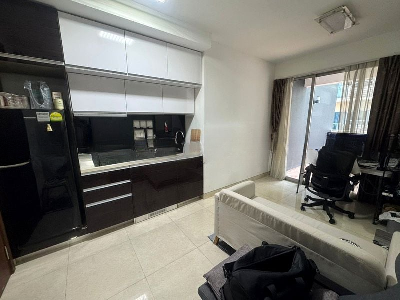 CENTRA RESIDENCE 7