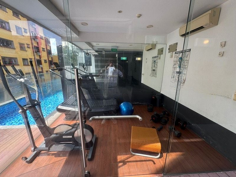 CENTRA RESIDENCE 1