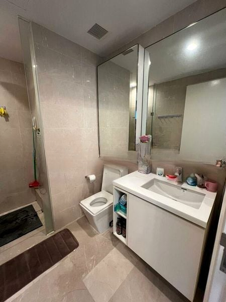 KINGSFORD . HILLVIEW PEAK 2