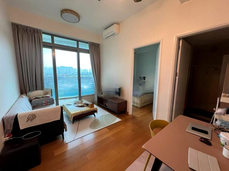 KINGSFORD . HILLVIEW PEAK 4