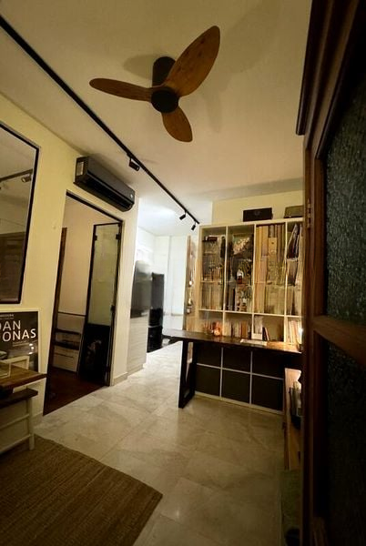 LAVERNE'S LOFT 7