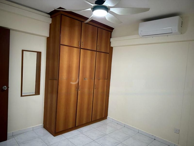 BEDOK RESERVOIR VIEW 3