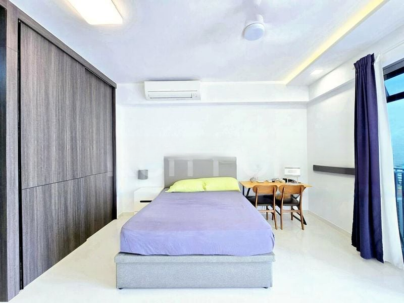 NORTH PARK RESIDENCES 7