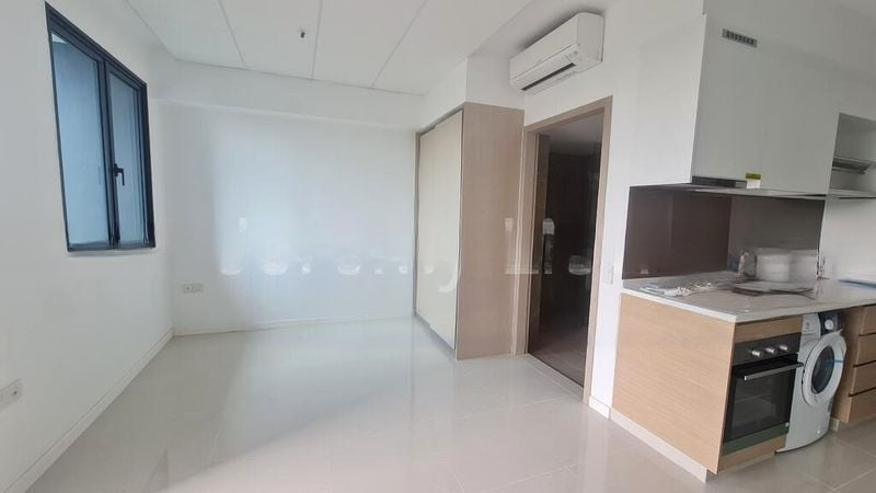 TREASURE AT TAMPINES 7