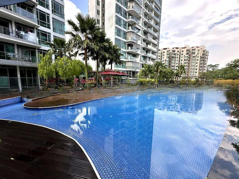 KINGSFORD . HILLVIEW PEAK 3