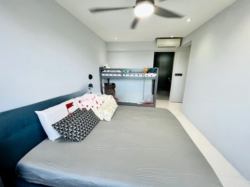 BT BATOK WEST AVE 8 8