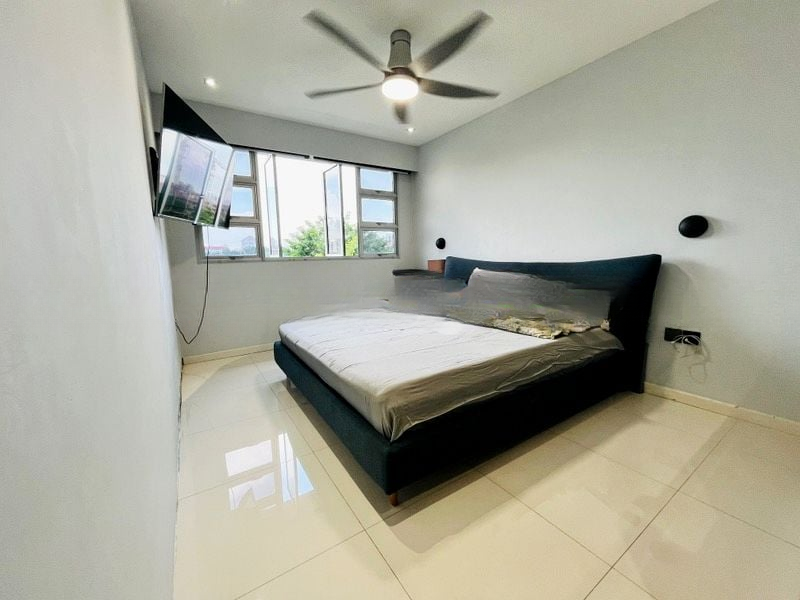 BT BATOK WEST AVE 8 7