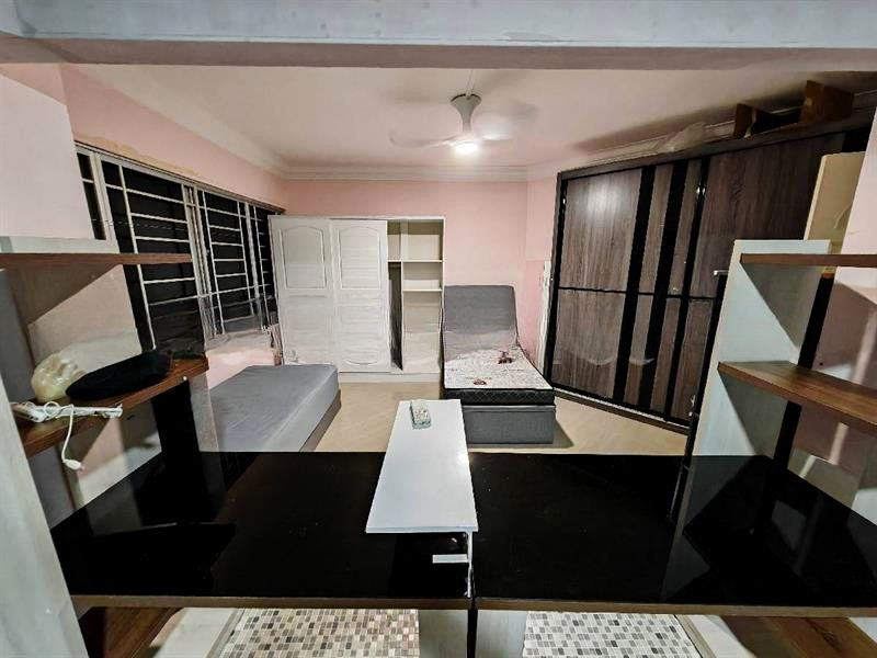 BT BATOK WEST AVE 6 13