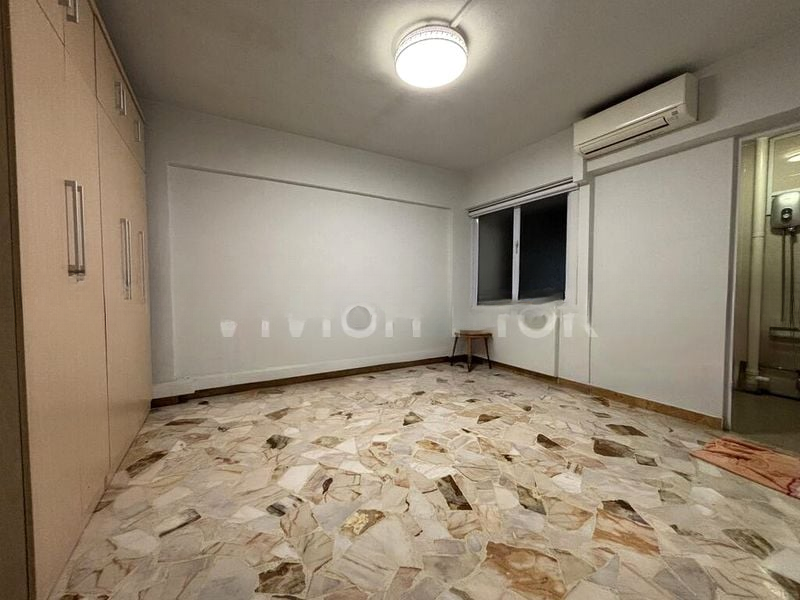 GEYLANG EAST AVE 1 8