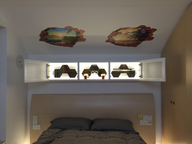 INTERNATIONAL PLAZA 14