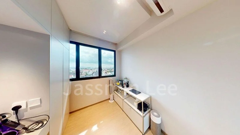 THE GARDEN RESIDENCES 4