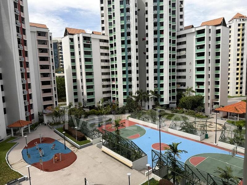 CHOA CHU KANG CRES 15