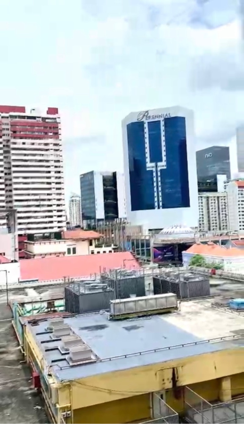 PEOPLE'S PARK COMPLEX 21