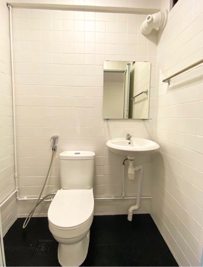 PEOPLE'S PARK COMPLEX 9