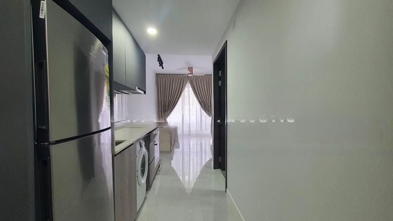 RIVERFRONT RESIDENCES 2