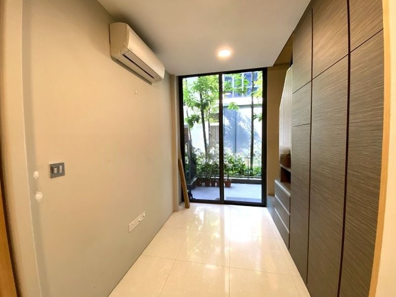 THE CREEK @ BUKIT 10