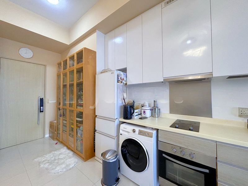 BOATHOUSE RESIDENCES 2