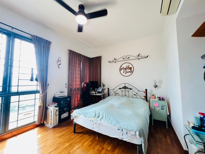 TANGLIN VIEW 4