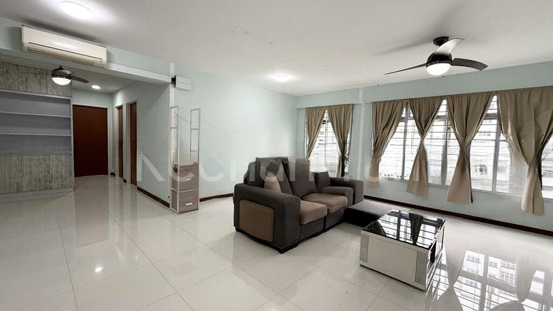 BT BATOK WEST AVE 8 10