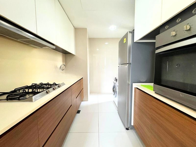 THE MILTONIA RESIDENCES 12